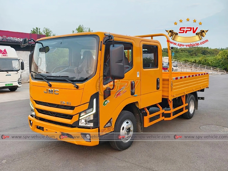 JMC N822 Light Truck - Front Left Side